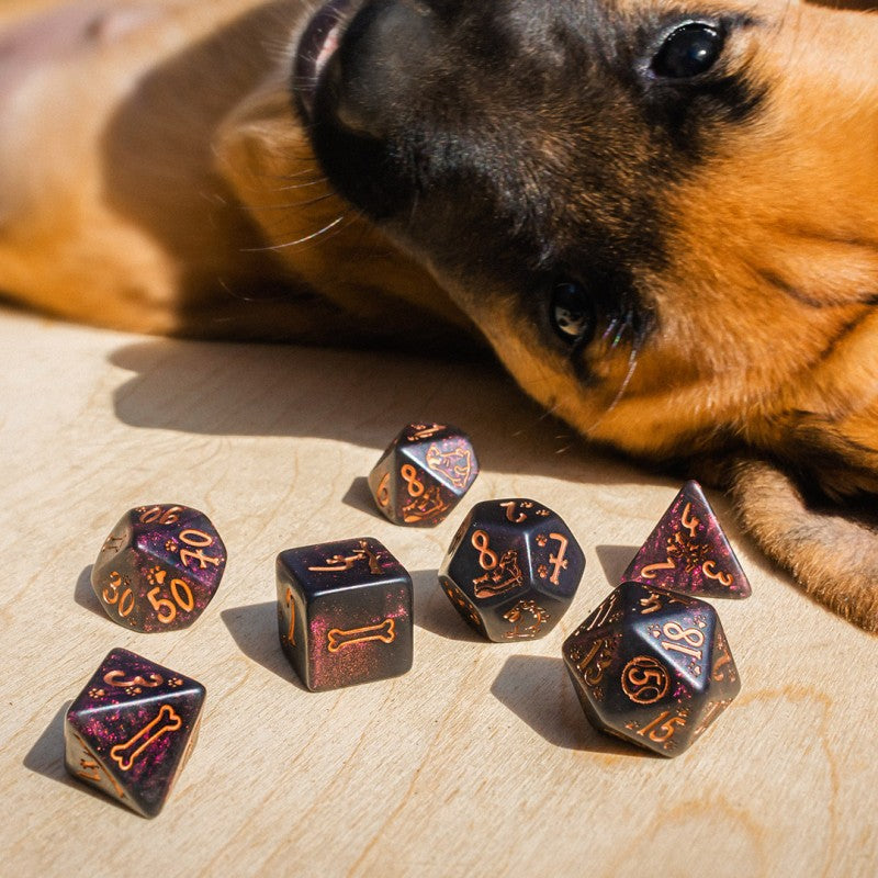 Q Workshop Dogs Dice Set - Luna Dice Set 7
